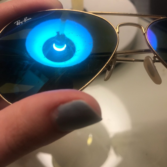 Ray Ban Aviator Blue Flash Lenses - Picture 3 of 6